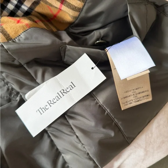 Burberry Men's Olive Green Vest - Picture 14 of 14